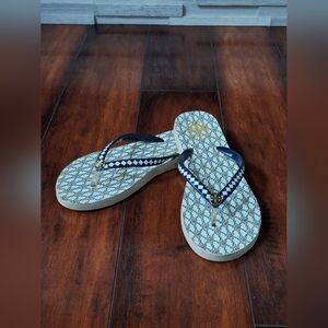 Tory Burch Navy Blue And White Geometric Flip Flops Size 8